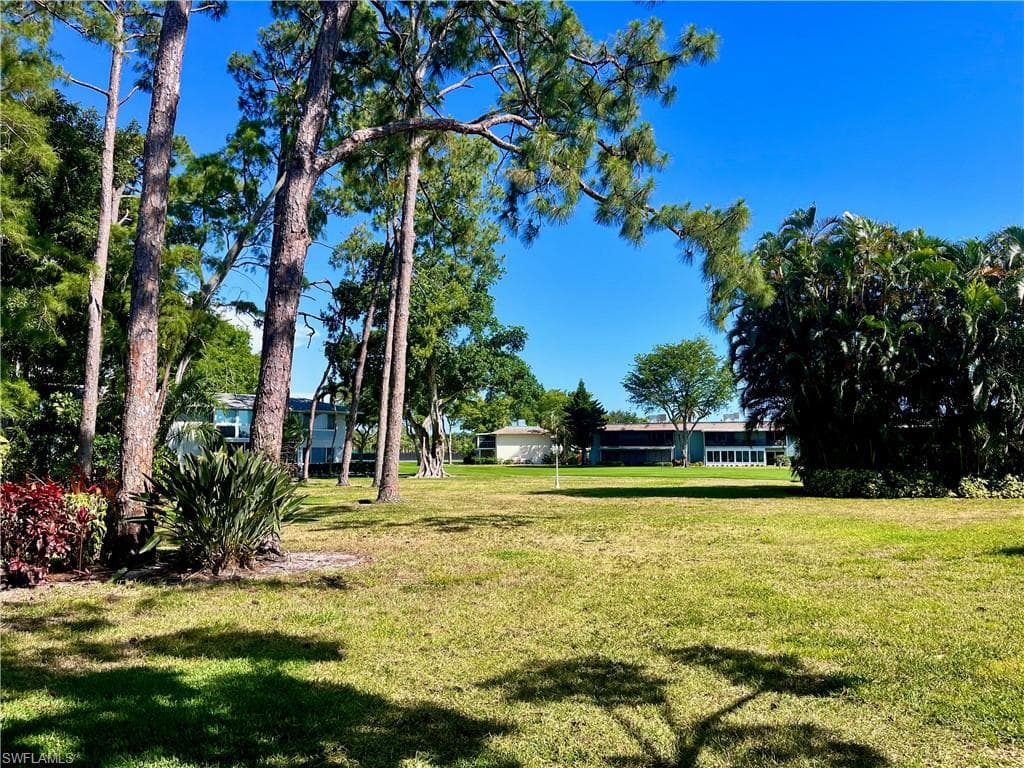 202 Peppermint LN 2-3