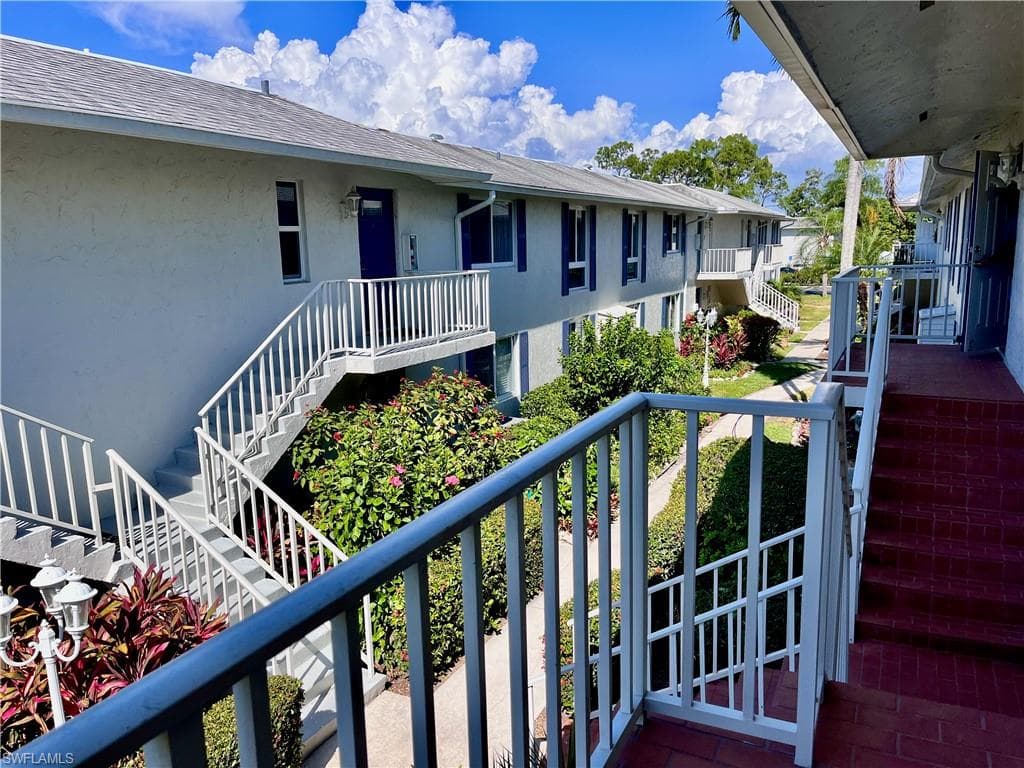202 Peppermint LN 2-14