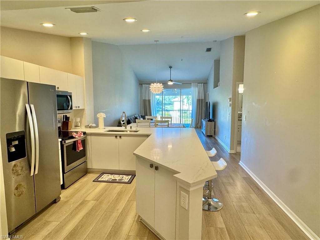 5045 Cedar Springs DR 203-2