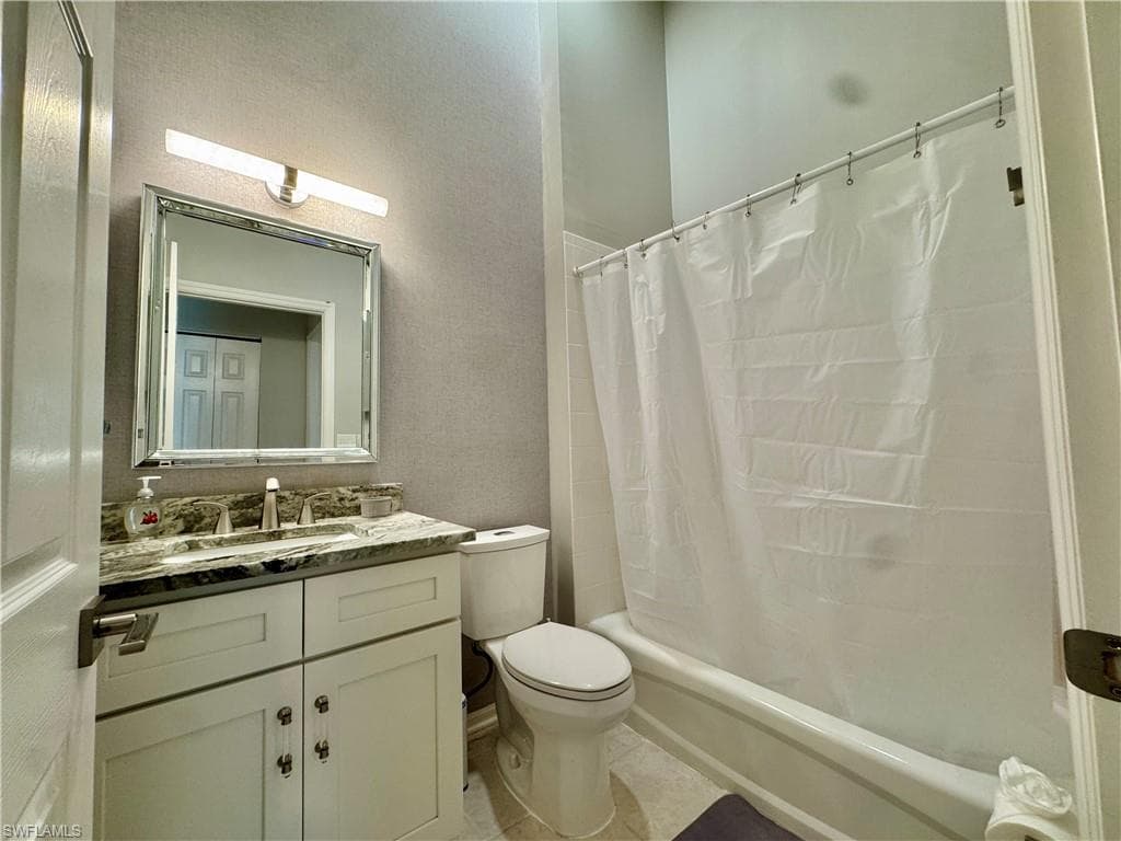 5045 Cedar Springs DR 203-10