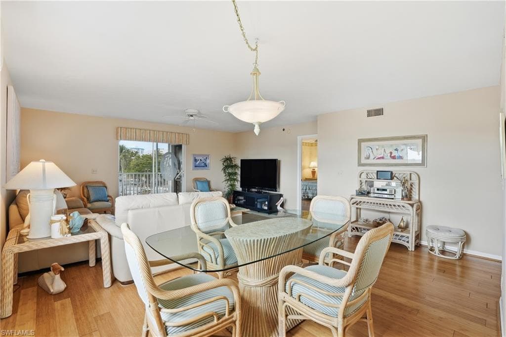 4591 Bay Beach LN 294-11