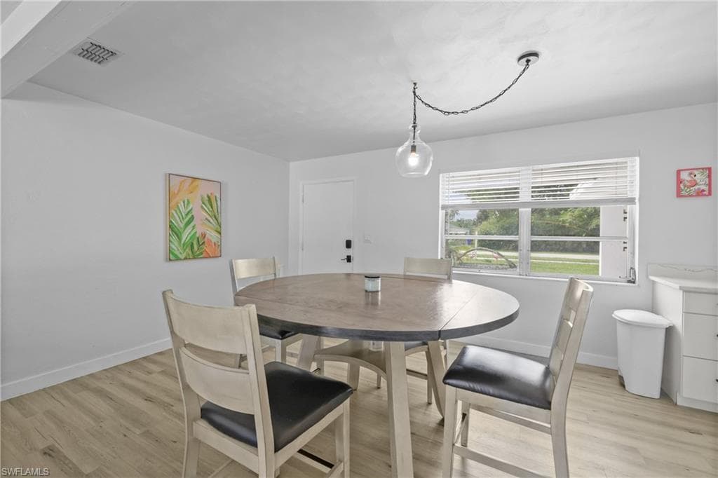 1661 Coronado RD-3