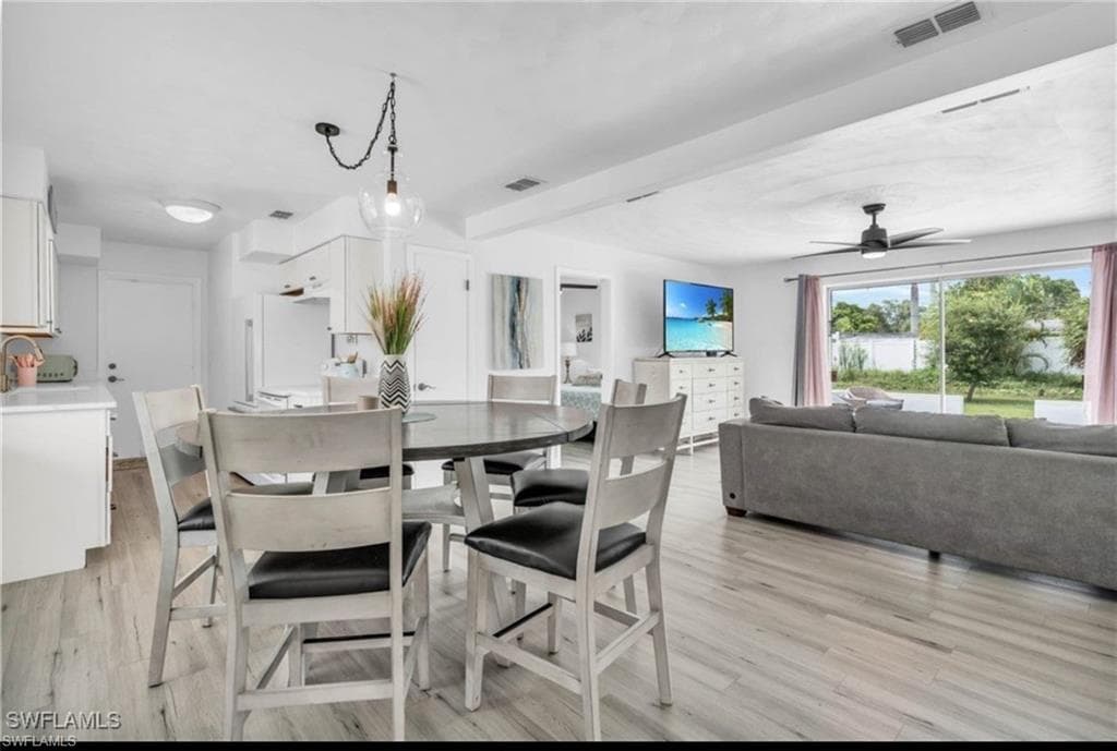 1661 Coronado RD-36