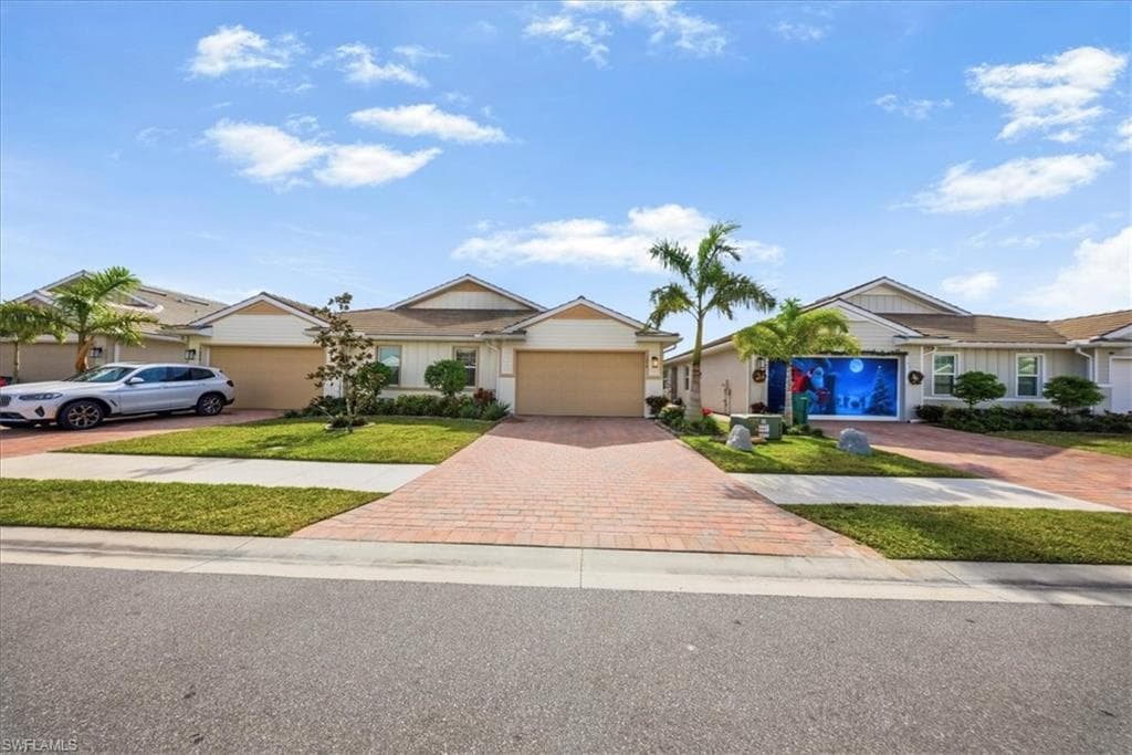 1074 Enbrook LOOP-24