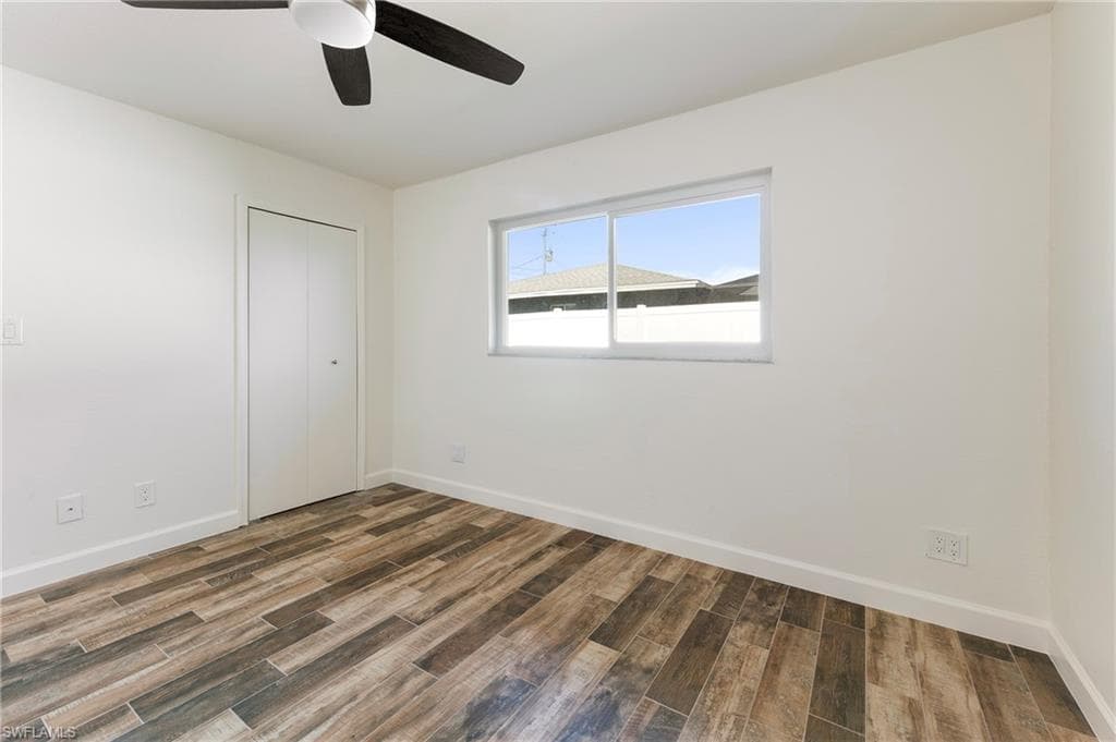 4548 Gulf AVE-22