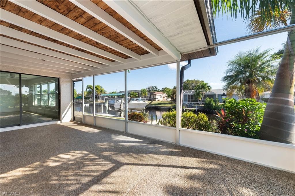 4548 Gulf AVE-30