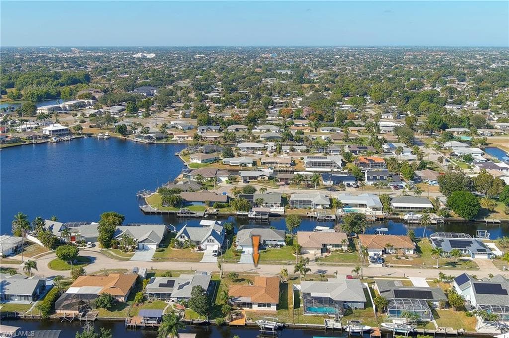 4548 Gulf AVE-38