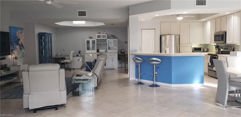 24361 Sandpiper Isle WAY 401-9