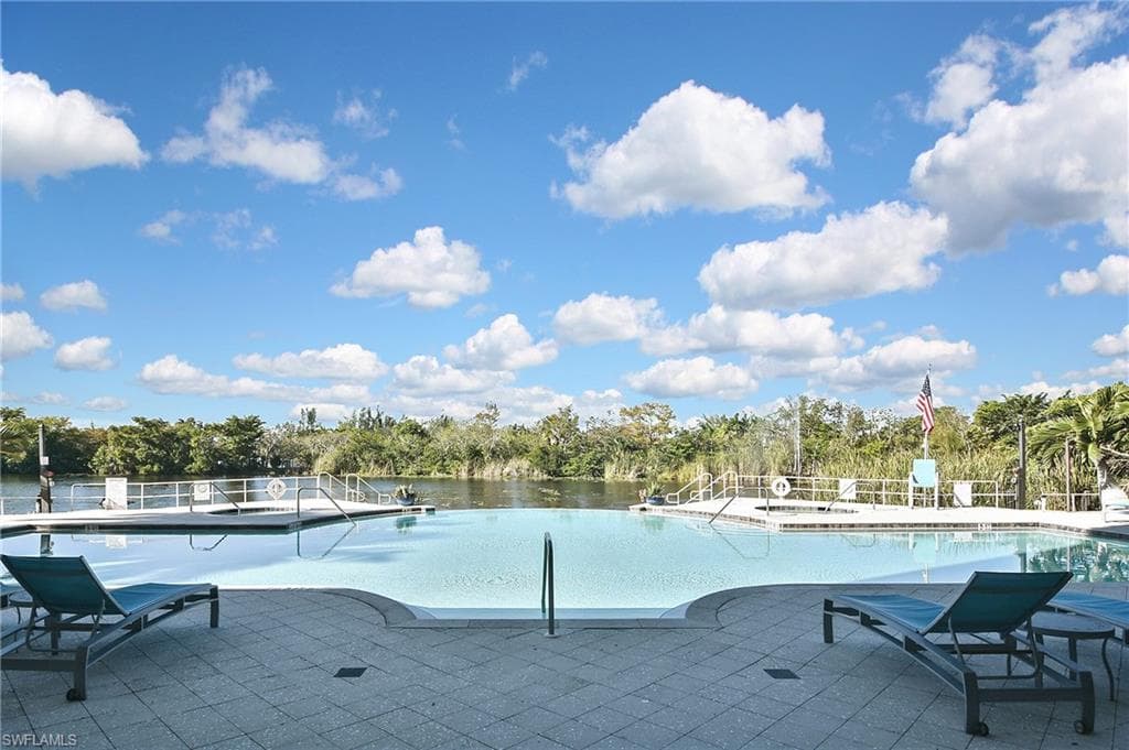 14380 Riva Del Lago DR 1202-33