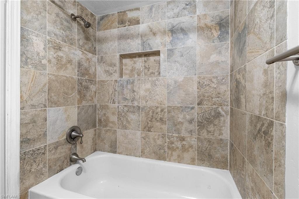 1702 Park Meadows DR 1-7