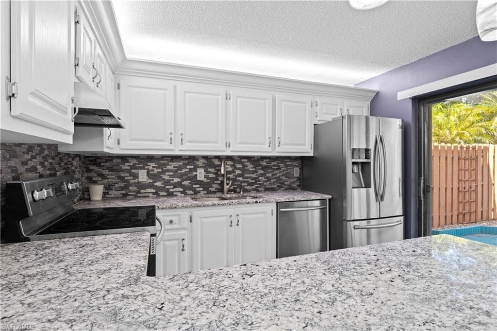 1724 Park Meadows DR 1-9