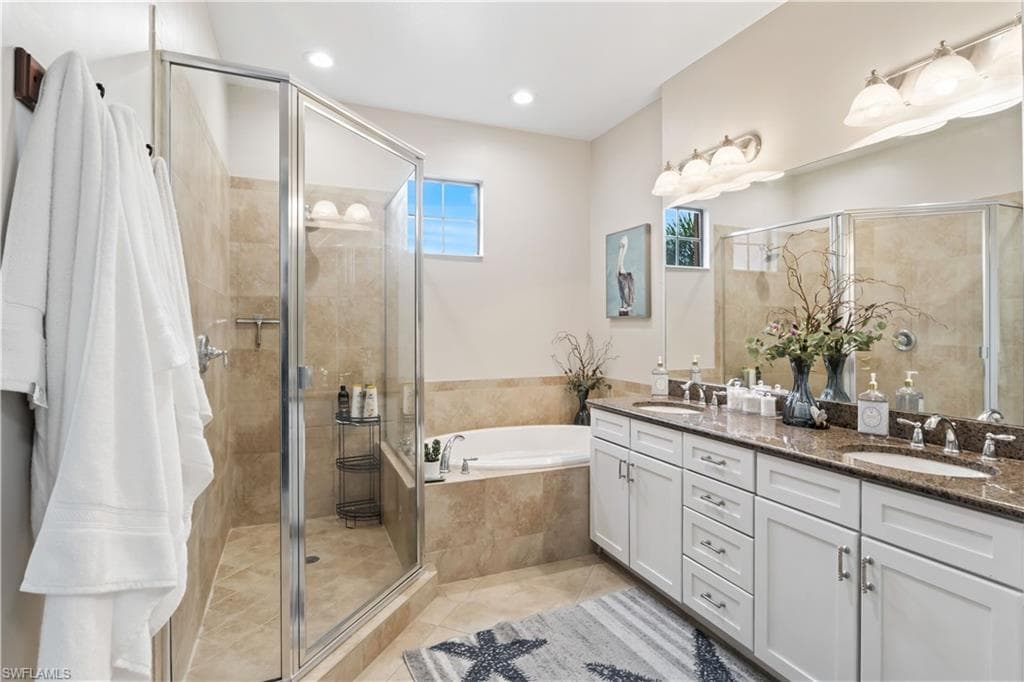11908 Izarra WAY 7005-17