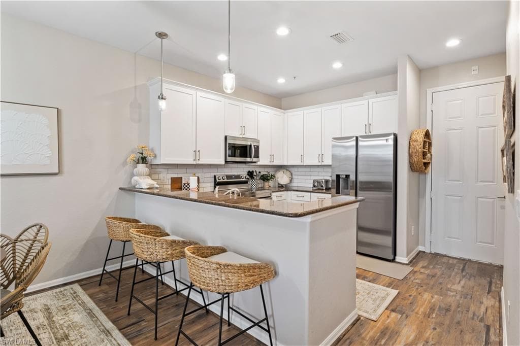 11908 Izarra WAY 7005-9