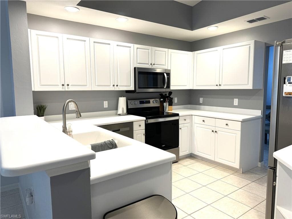 3445 Grand Cypress DR 202-6