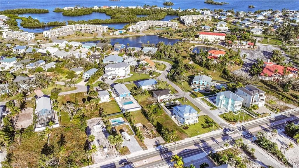 5863 Estero BLVD-18