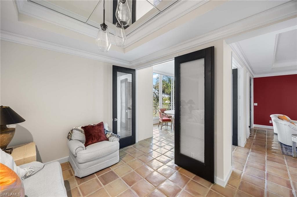 828 Hideaway CIR E 4-434-24