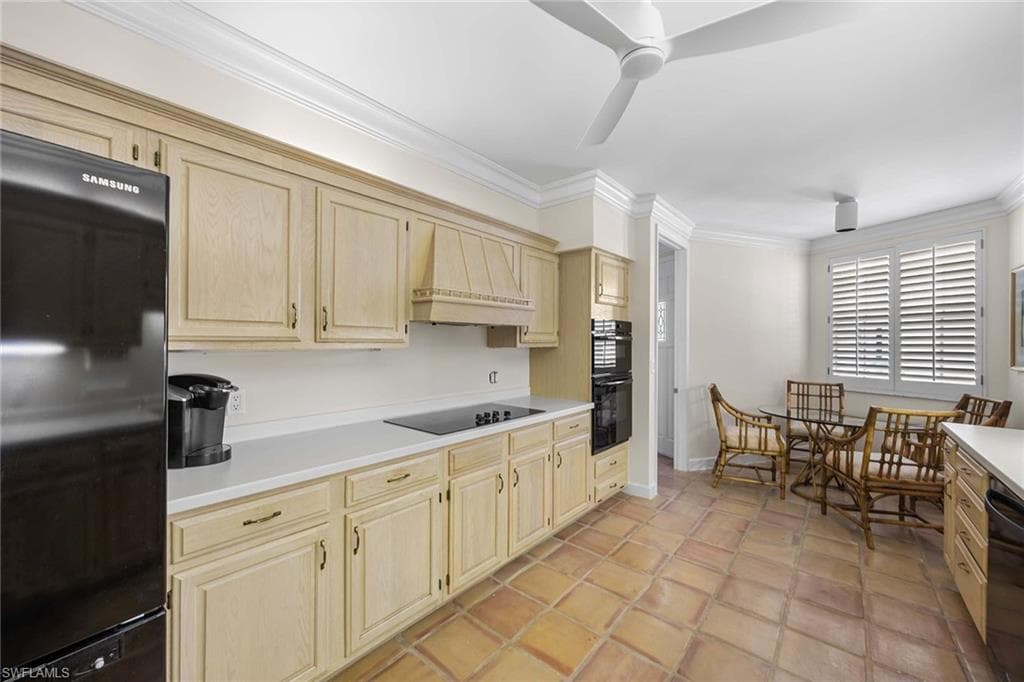 828 Hideaway CIR E 4-434-11