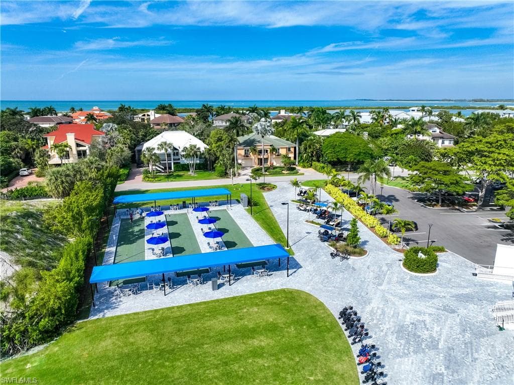 828 Hideaway CIR E 4-434-40