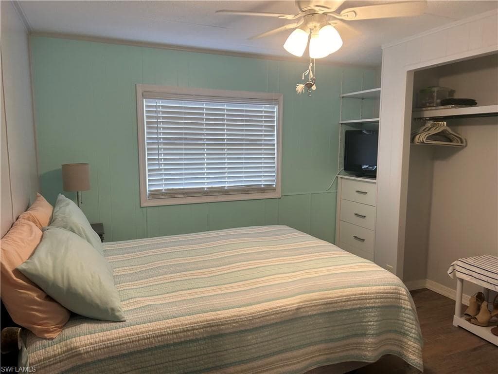 221 Indian Key LN 254-4