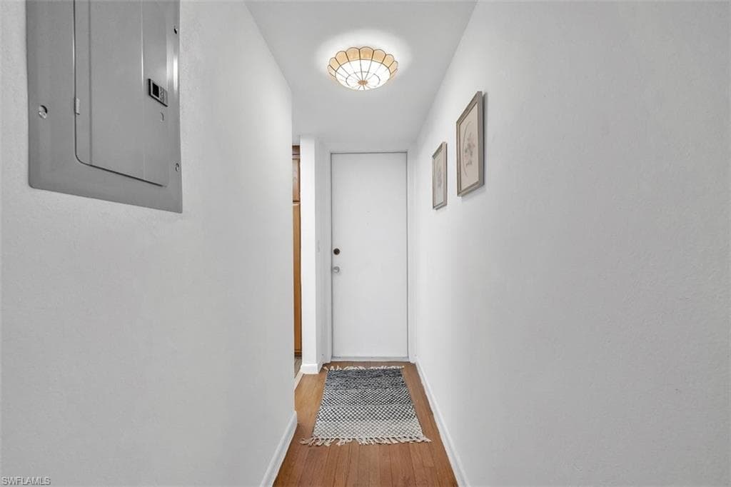 403 SE 43rd TER 11-14