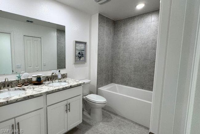 10532 Fountain Palm CIR-23