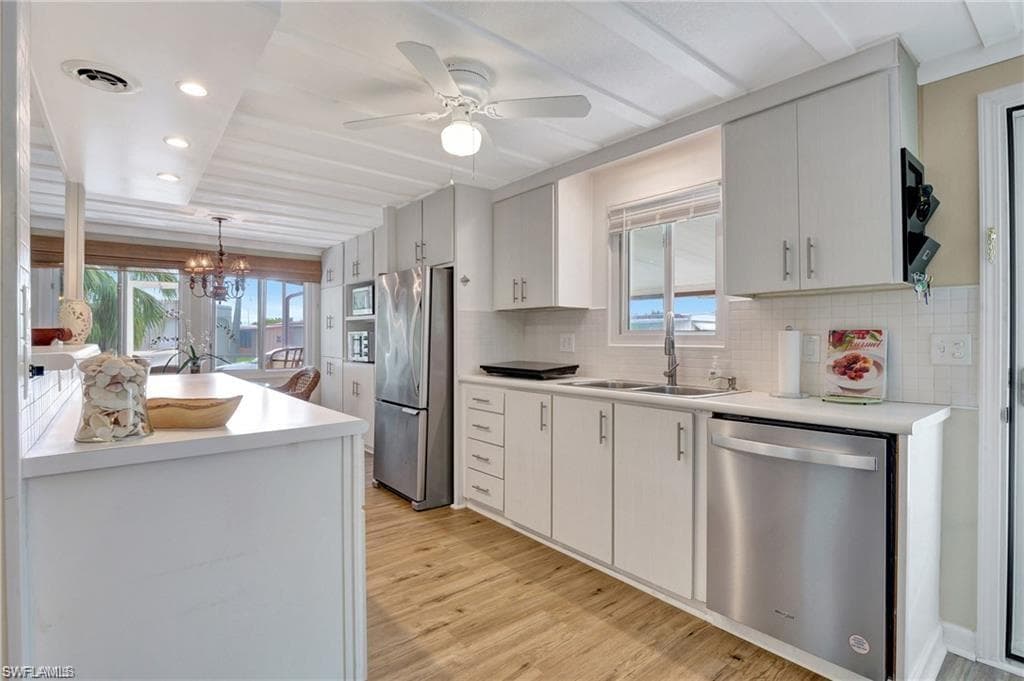 193 Carissa LN 89-5