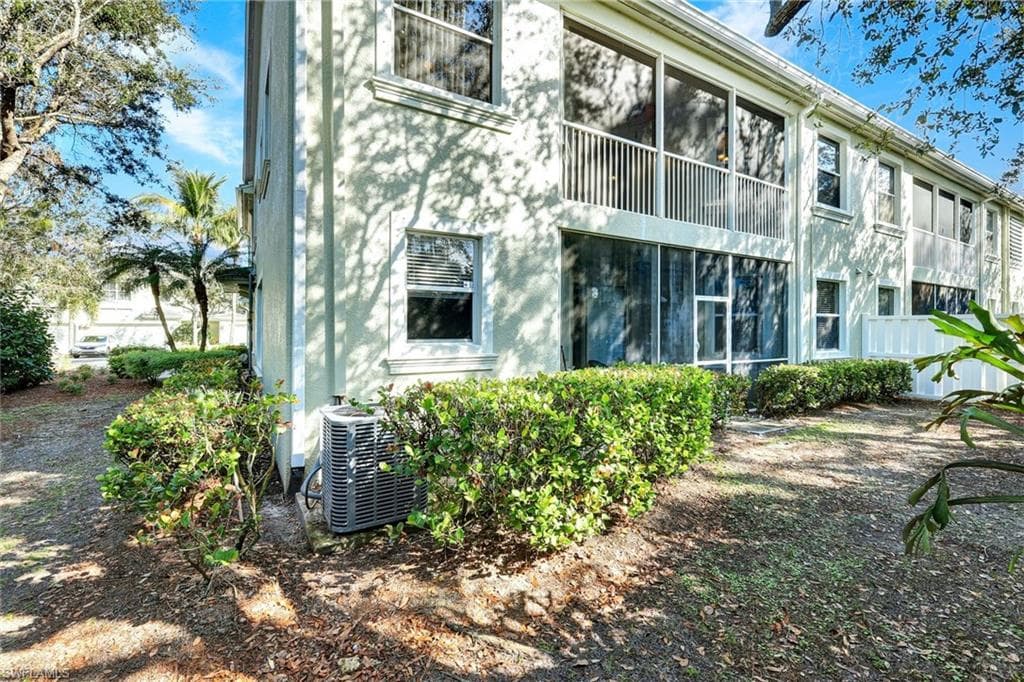 1345 Mariposa CIR 5204-33