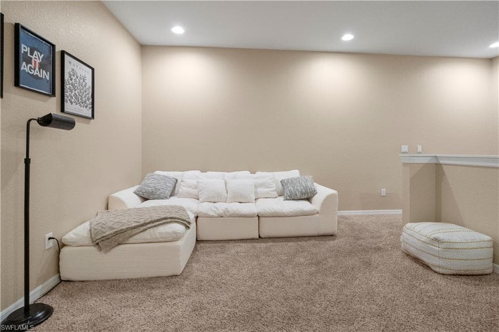 20516 Larino LOOP-12