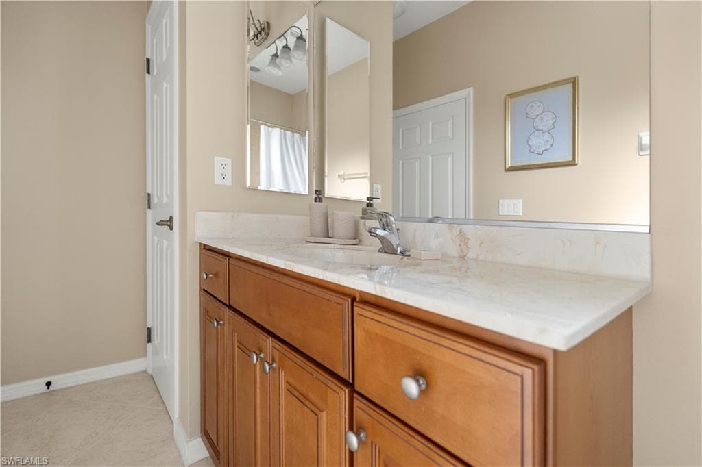 20516 Larino LOOP-36