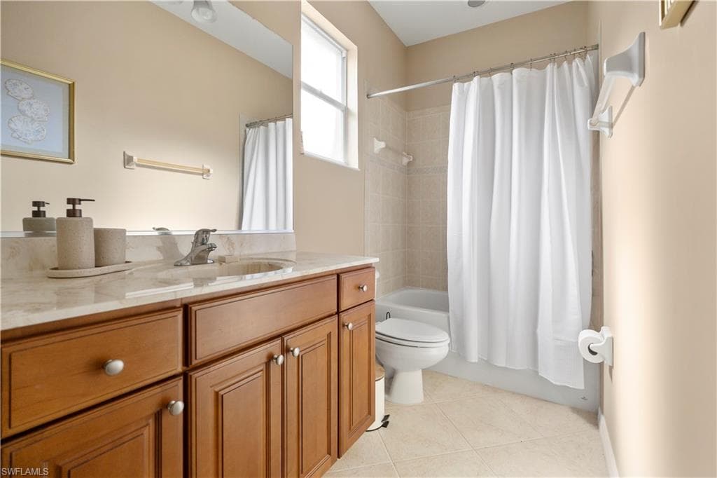 20516 Larino LOOP-35