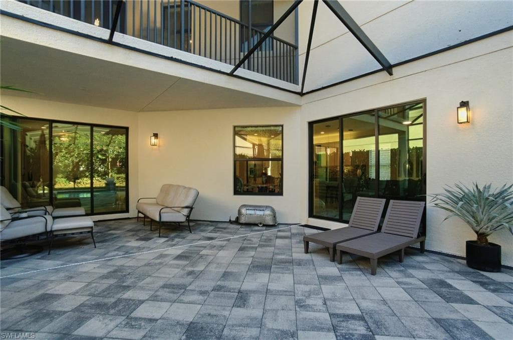 4654 Kensington CIR-30