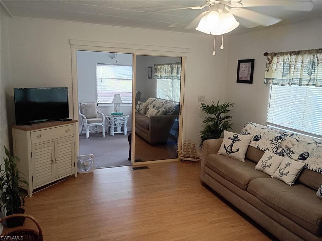 7867 Raymary ST-23