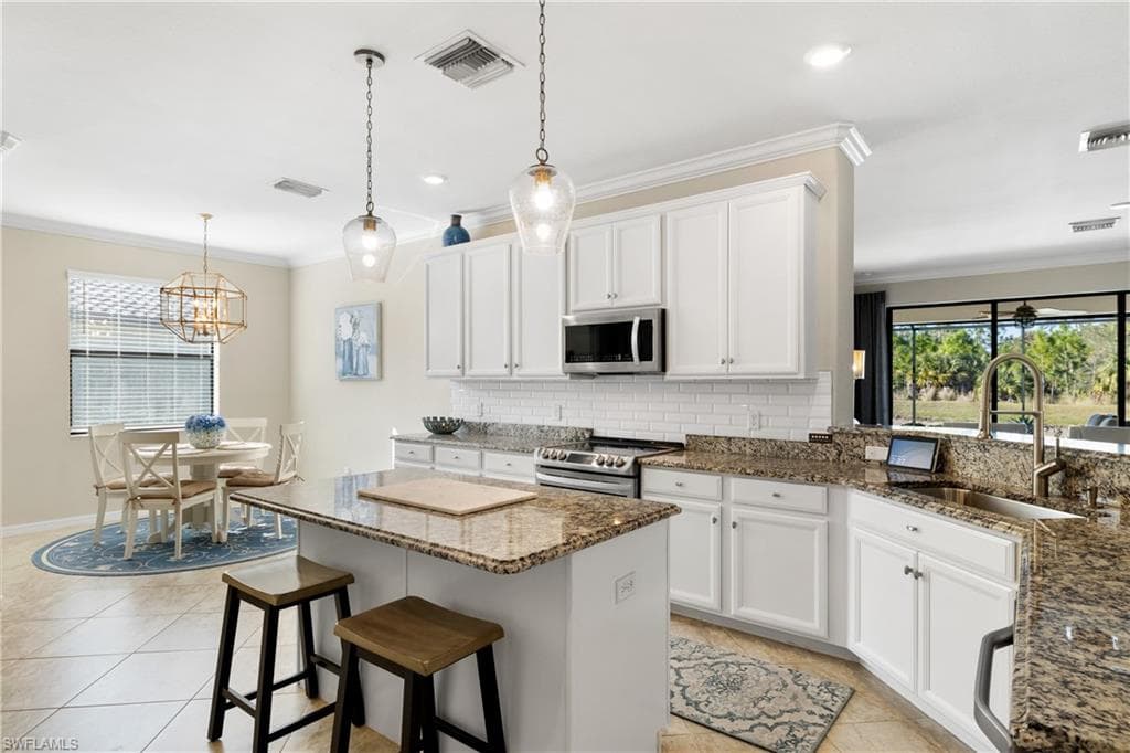 4698 Abaca CIR-4