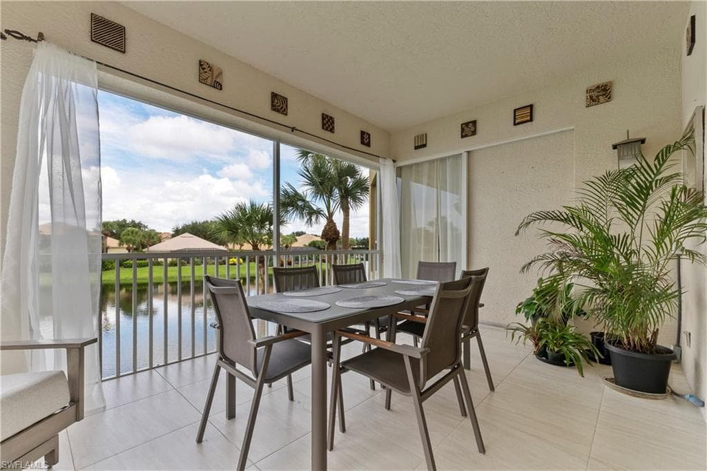 1845 Les Chateaux BLVD 202-33