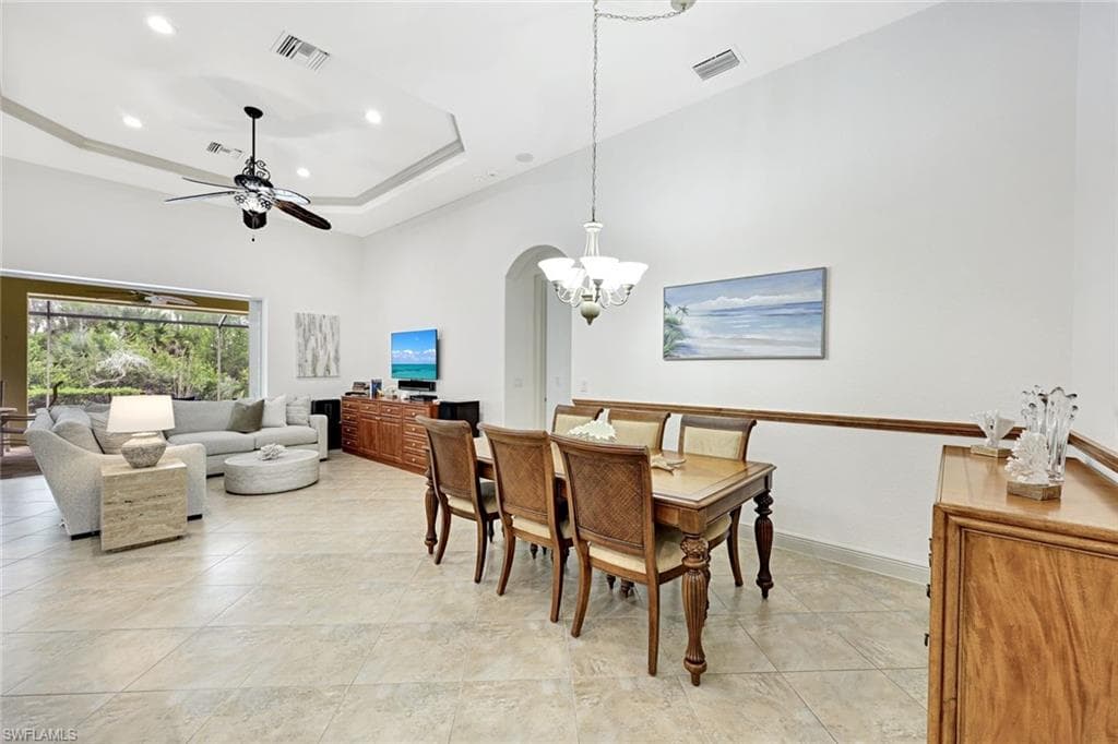 7655 Martino CIR-7