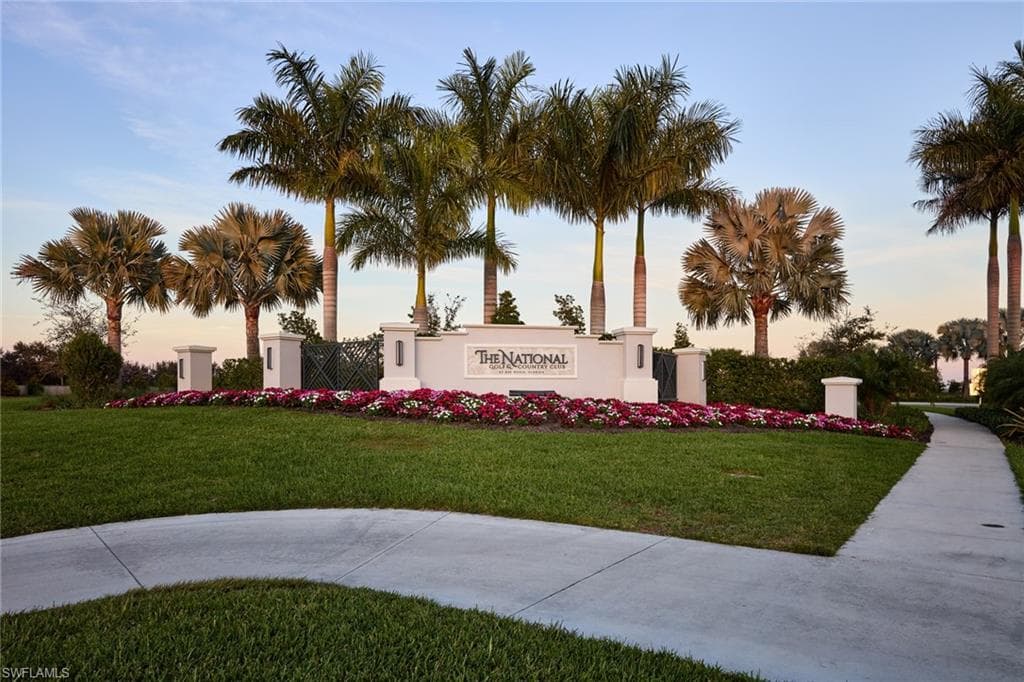 5527 DOUBLE EAGLE CIR 3815-17