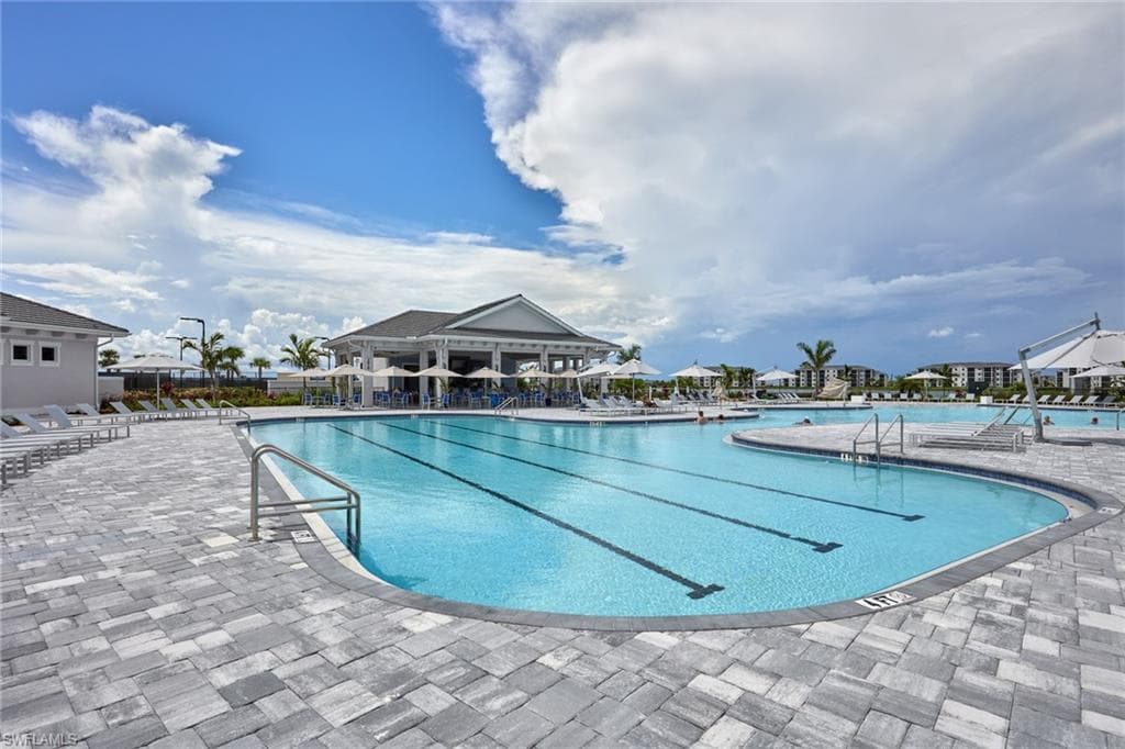 5527 DOUBLE EAGLE CIR 3815-39