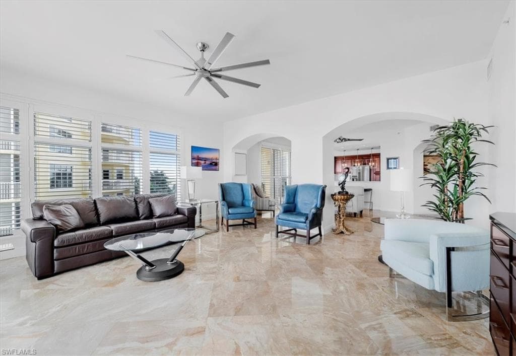 6061 Silver King BLVD 306-27