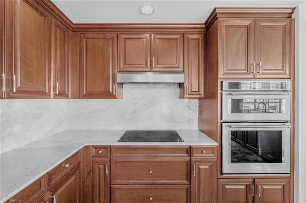 6061 Silver King BLVD 306-16