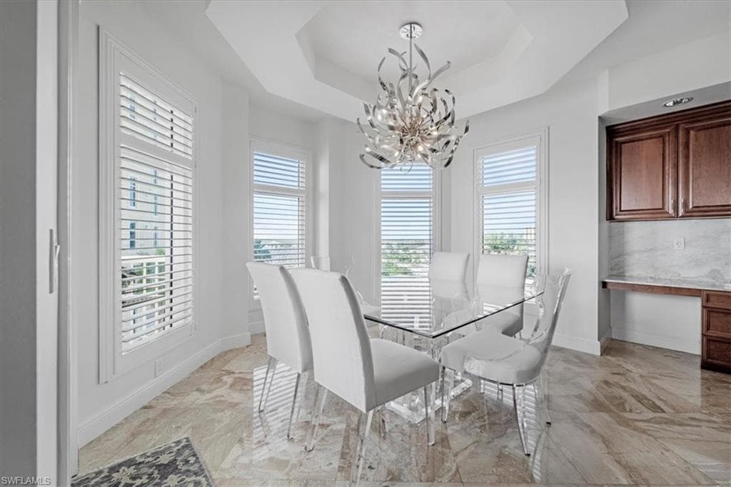 6061 Silver King BLVD 306-9