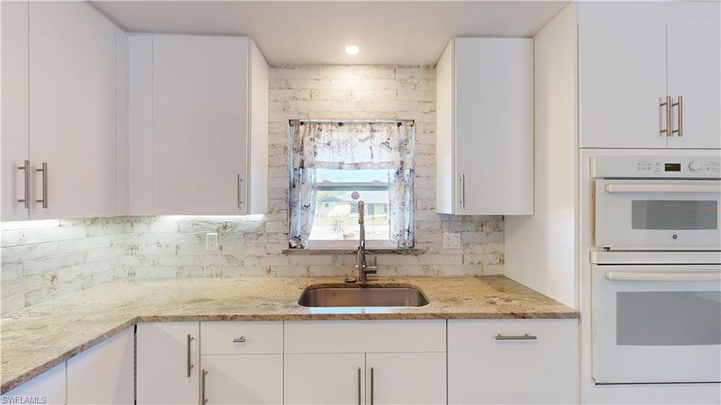 27514 Playa Del Rey LN-13