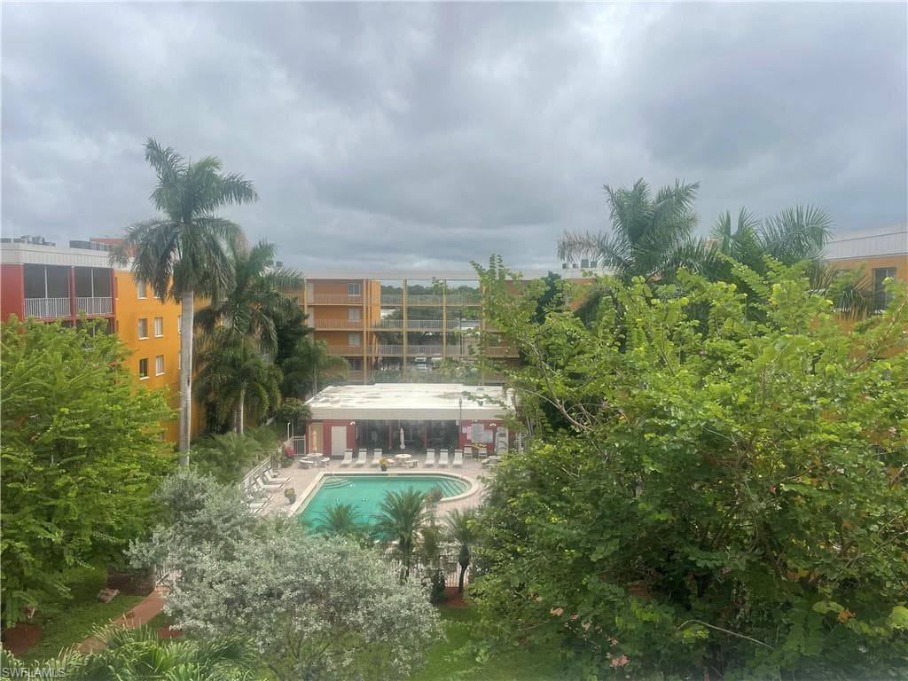 2366 E Mall DR 304-42
