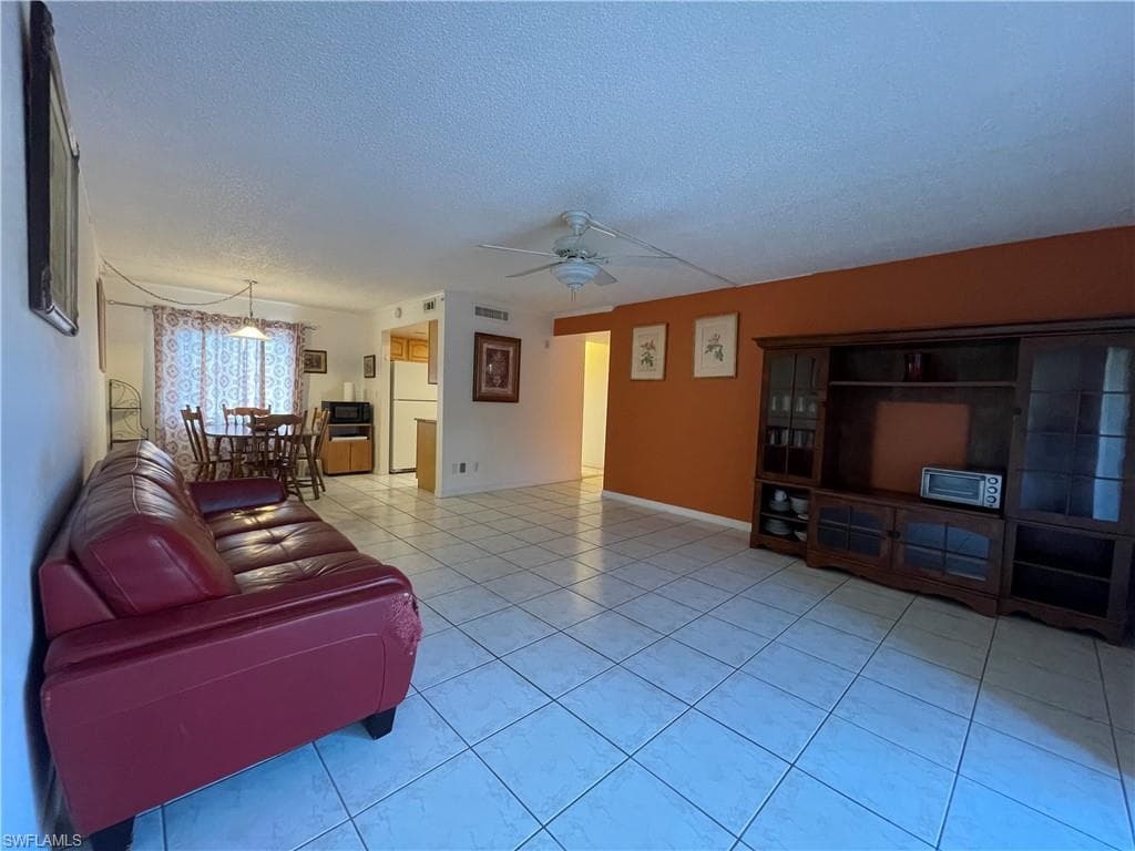 2366 E Mall DR 304-34