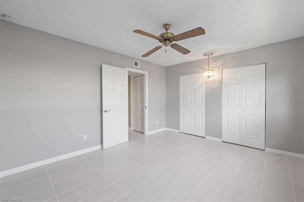 3225 E Riverside DR 63-F-17