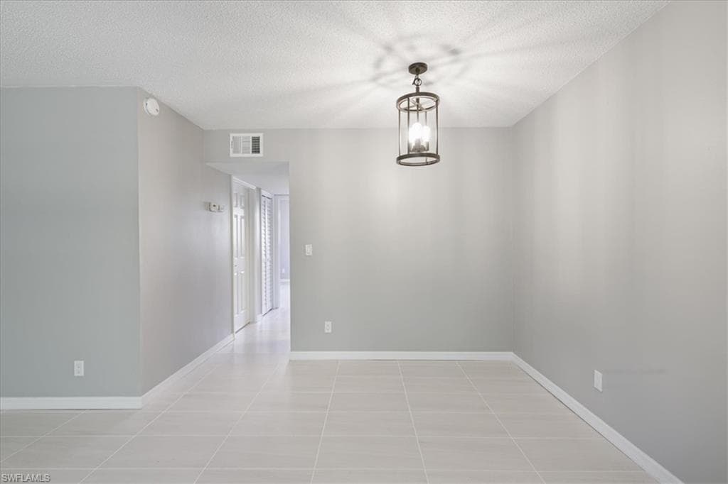 3225 E Riverside DR 63-F-12