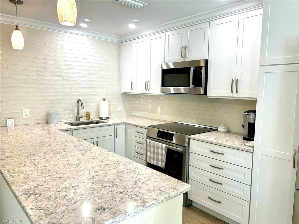 1435 Curlew AVE 1-4
