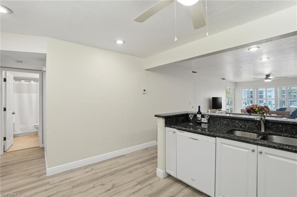 4229 SE 19th PL 2B-8