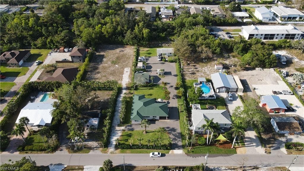1308 Rosemary LN-24