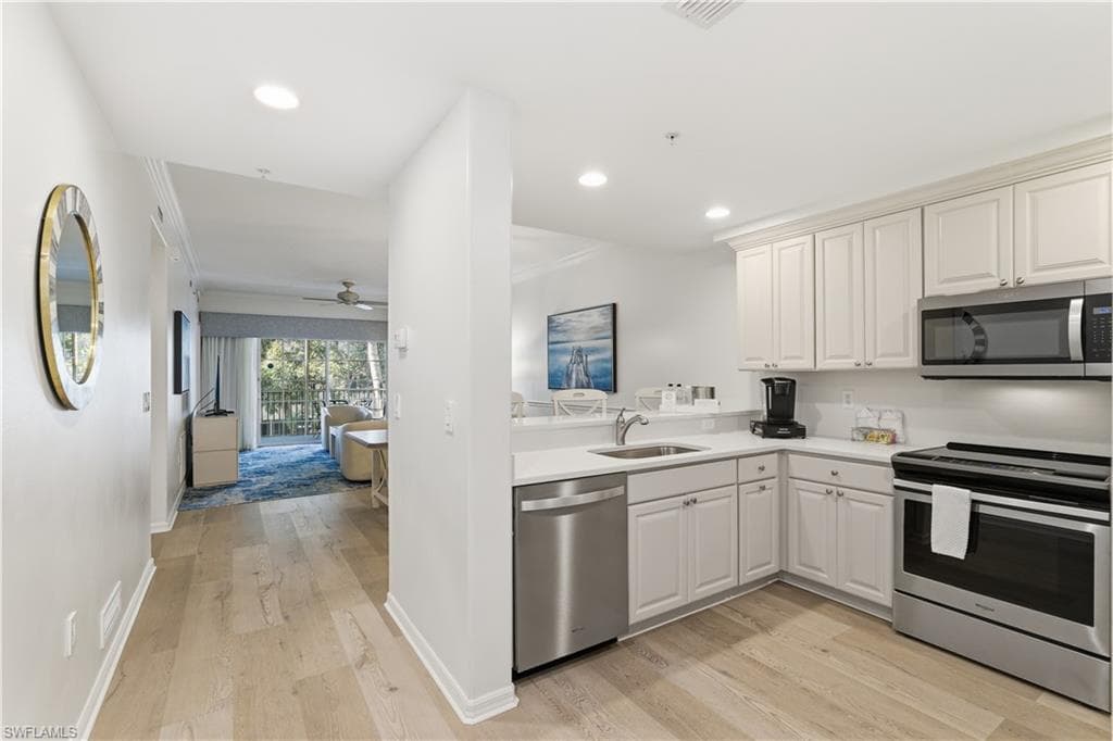 221 9th ST S 217-7