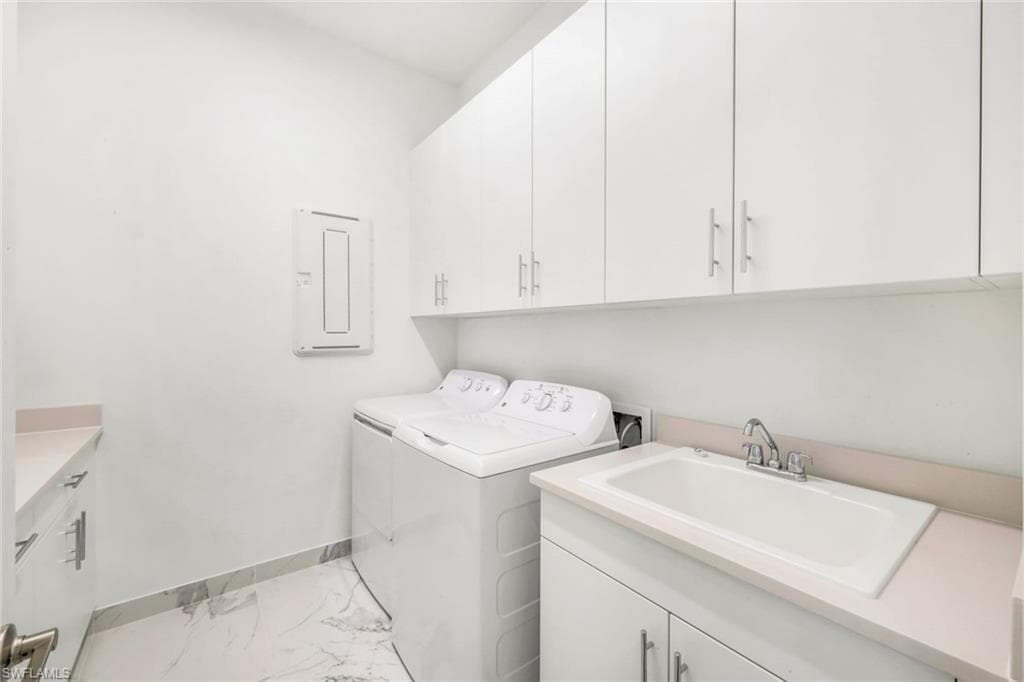 12243 Lotus AVE-27